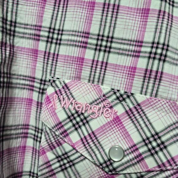 Wrangler Pink Plaid Breast Cancer Pearl Snap Western Shirt - Picture 2 of 4